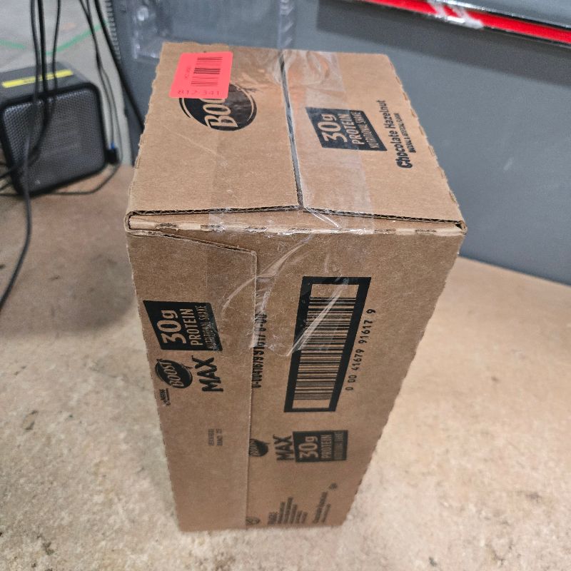 Photo 1 of **USE BY FEB 8** 18 pcs Boost Max Chocolate Hazelnut