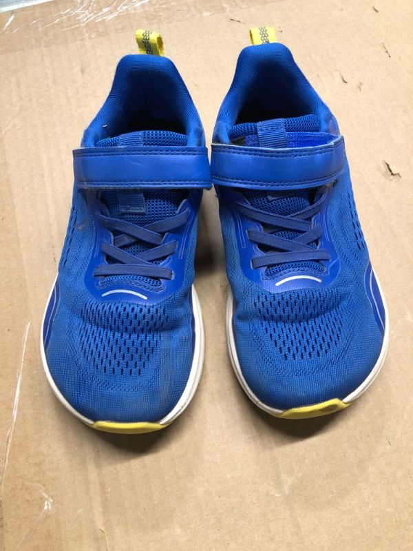 Photo 1 of ***MINOR DAMAGED - SEE NOTES/PICTURES***
WHITIN Boys Girls Wide Toe Box Running Shoes Zero Drop Width Sneaker Little Big Kids Size 4 Athletic School Basketball Tennis Footwear Blue 36