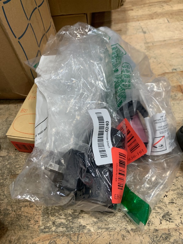 Photo 1 of (ONLY 1) L LOHAS LED Night Light Plug in, Modern Night Lights Plug into Wall, Dusk to Dawn Sensor, Soft White 3000K, 0-100LM Adjustable Brightness, Dimmable Night Lights for Hallway Bedroom Stairway, 2 Pack