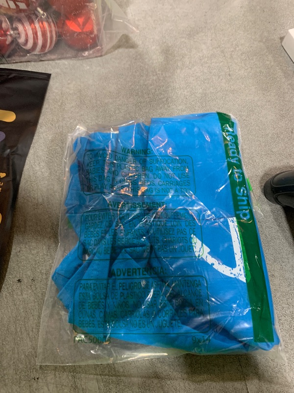 Photo 1 of ****STOCK PHOTO SIMILAR TO ITEM****
El Capitan Captain Anchor Boat & Sail T-Shirt (Size Unknown)
