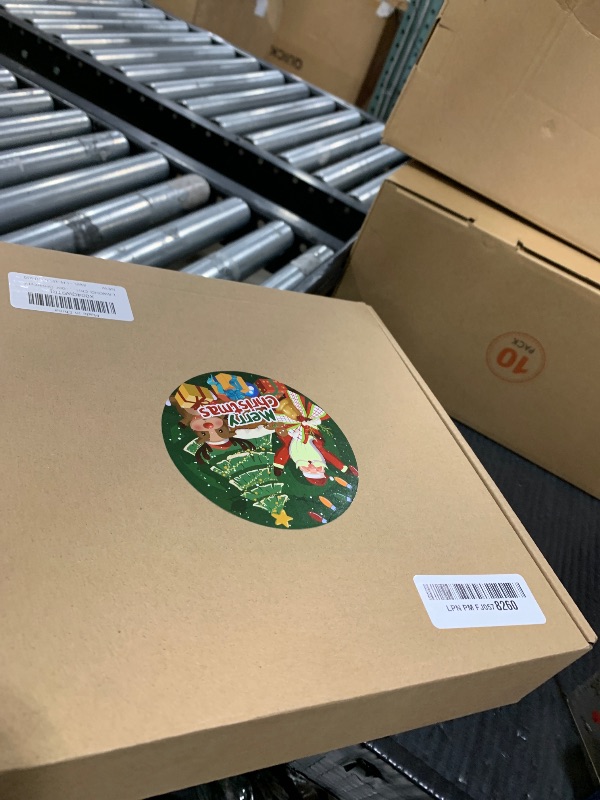 Photo 1 of LAWOHO Christmas Tree Topper Star, 10-inch Rustic Brown Rattan Natural with 10 Warm White Lights Three Functions with Timer, Seasonal Decoration for Festive Christmas Home Indoor Ornament