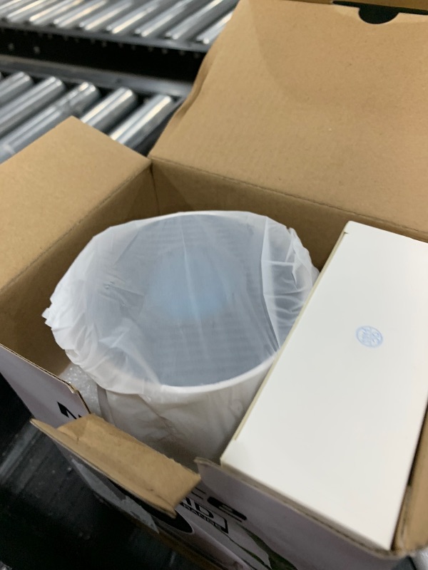 Photo 1 of [2026 Upgraded] Mini Projector Support 4K 1080P FHD Auto Keystone 270° Rotatable with WiFi 6 and Bluetooth 5.2 Projector Portable Compatibile with HDMI/TV Stick/Memory Stick/Laptop,White