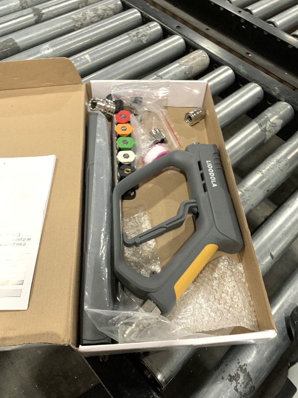 Photo 1 of ?LidoDola 5000 PSI Pressure Washer Gun with Swivel - High Power Washer Gun with 3/8" Male Plug, 5 Nozzle Tips,Features 3 Selectable Lengths,Ergonomic Grip for Car/Driveway/Industrial Cleaning?