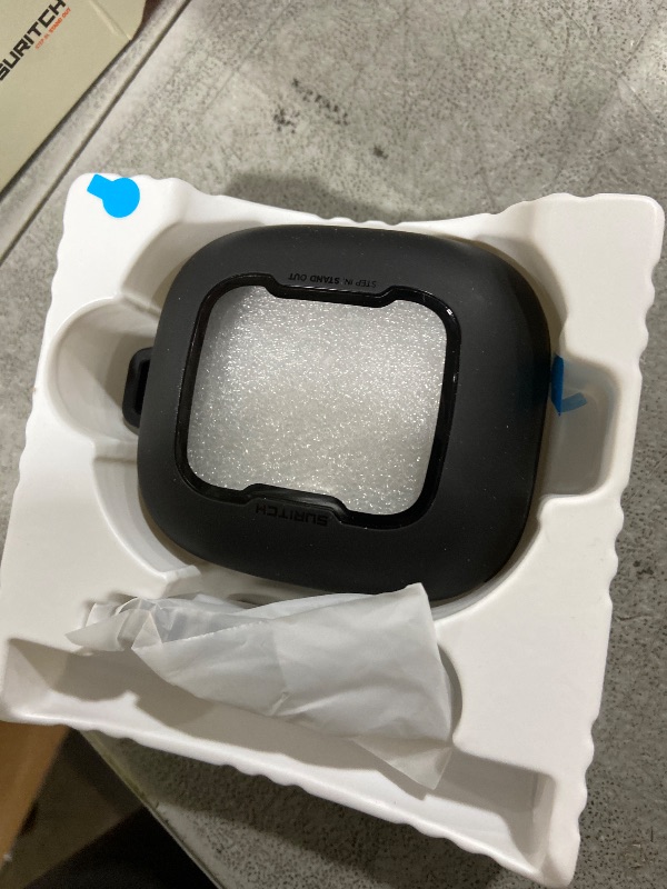 Photo 1 of Headphone case