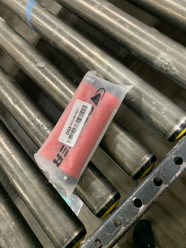 Photo 1 of GPMTER Bike Handlebar Grips, Single Lock-on Bicycle Grips Handle Bar End Holding Locking Grips, for BMX, Mountain, MTB, Cruiser, Folding Bike, Soft Non-Slip-Rubber Rubber Hand Grip Red