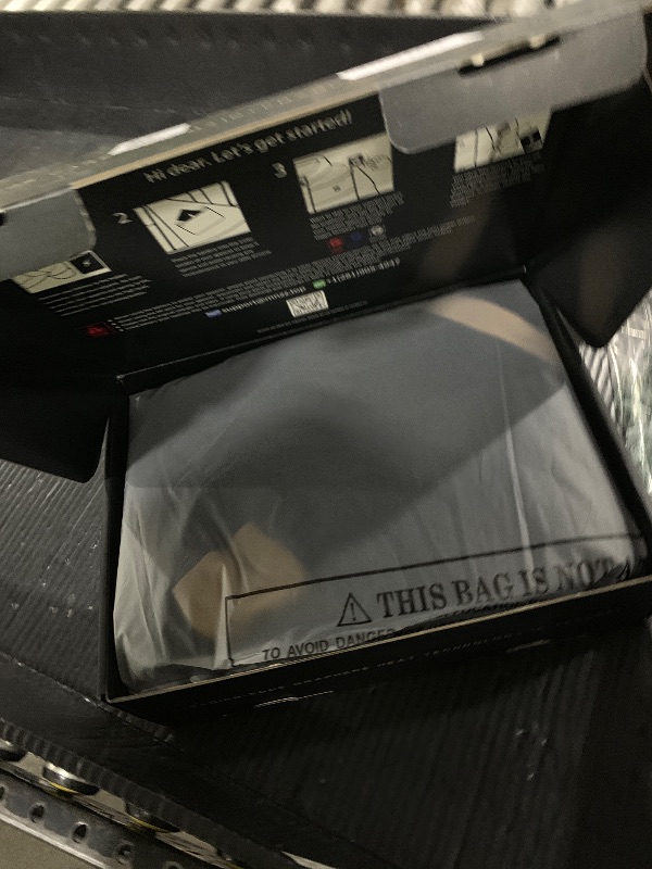 Photo 1 of Women Heated Vest Battery Pack Included Coat Clothes Jacket Construction Worker Trucker Gifts Camping Accessories Duck Deer Hunting Essentials Hiking Supplies Road Trip Car Rv Gadget Skiing Must Have