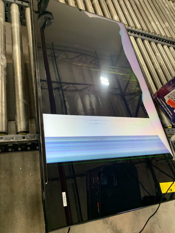 Photo 1 of 50' Class Q7F Series 4K Vision AI Smart TV - QN50Q7FAAFXZA