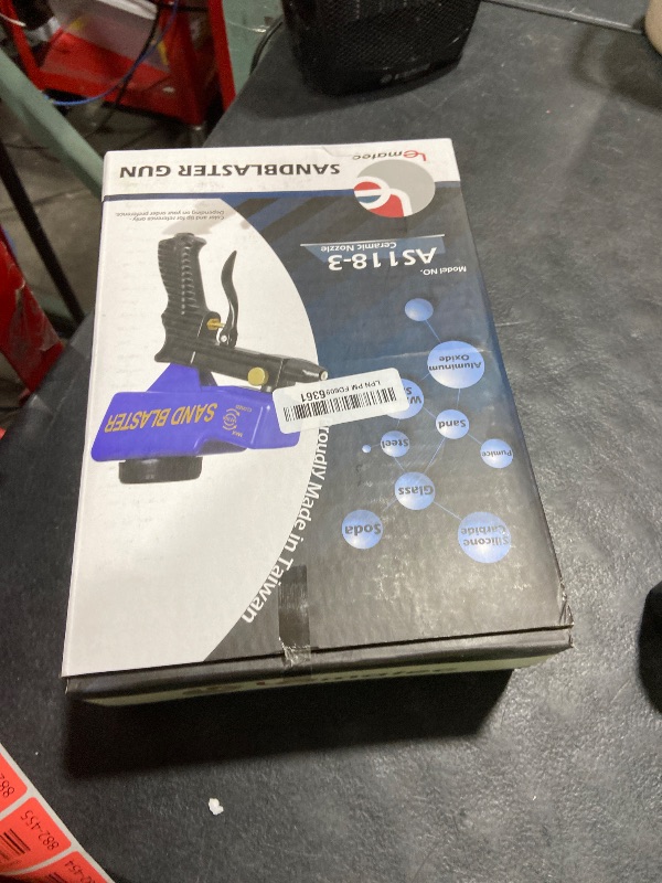 Photo 1 of LE LEMATEC Portable Sand Blaster Gun Kit for Rust Removal, Glass Etching, & spot blasting - Requires 150PSI Air Compressor 4+ CFM for Detail Work & Small Projects - Ceramic Nozzle Blue