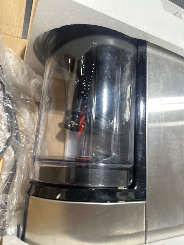 Photo 1 of CUSIMAX Espresso Machine Single Serve Coffee Machine Compatible with Nespresso Pods, Adjustable Brewing Size, 19Bar Coffee Maker, Stainless Steel Espresso Maker with 20oz Remevable Water Tank