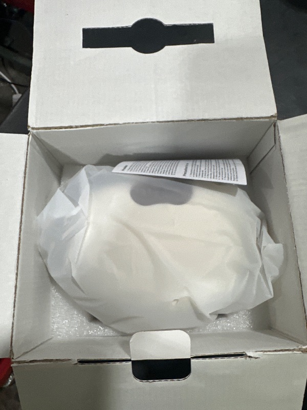 Photo 1 of 4D Neck Massager,Shoulder Hot Compress Massager, a wireless and portable massager that simulates human hand operation,suitable for relieving neck pain and relaxing muscles,with 3 adjustment modes.