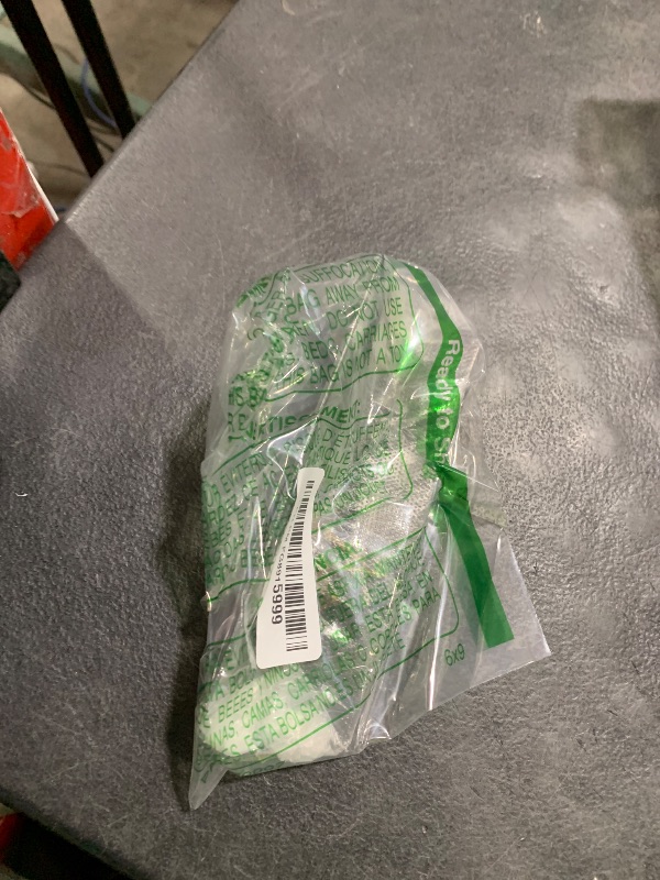 Photo 1 of 1 Set Thickened Iron Right-Angle Bracket with 14 Screws Heavy Duty Shelf Bed Corner Connector Hardware Support Brace 10*4cm