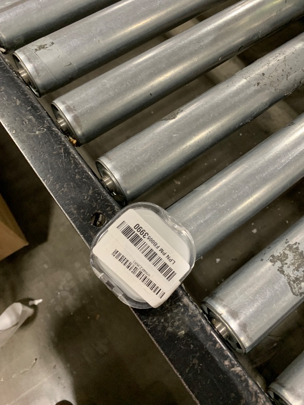 Photo 1 of 1 Folding Compact Mirror Display