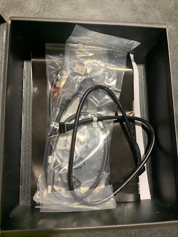 Photo 1 of ASUS ThunderboltEX 4 with Intel® Thunderbolt™ 4 JHL 8540 Controller, 2 USB Type-C Ports, up to 40Gb/s bi-Directional Bandwidth, DisplayPort 1.4 Support, up to 100W Quick Charge, Black