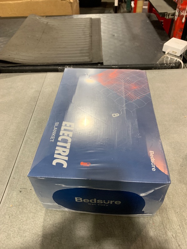 Photo 1 of ****FACTORY SEALED****
Bedsure GentleSoft Electric Blanket Queen Size - Soft Ribbed Flannel Heated Blanket with Dual Control, Heating with 10 Heat Settings & 10 Time Settings, 8 hrs Timer Auto Shut Off (84x90 inches, Grey)