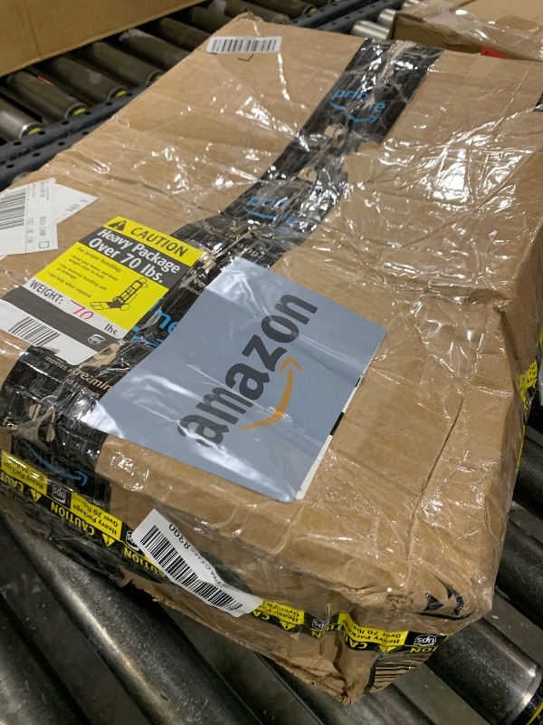 Photo 1 of MVRK Weighted Vest Men 65lbs - Weighted Workout Vest With Removable Iron Weights, Heavy Duty Weighted Exercise Vest For Functional Training & Calisthenics - Weight Vest for Men and Women (65lbs)