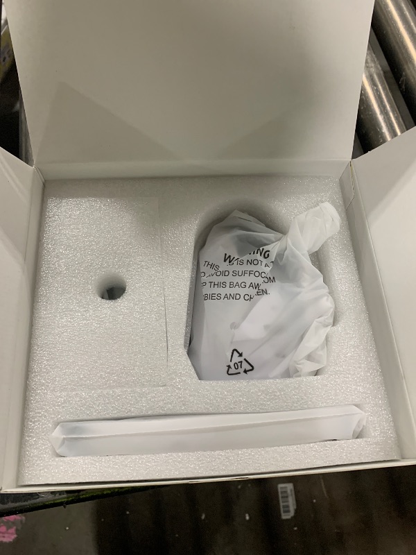 Photo 1 of VAVA VAIH006VAVA Video Baby Monitor With Camera 720P