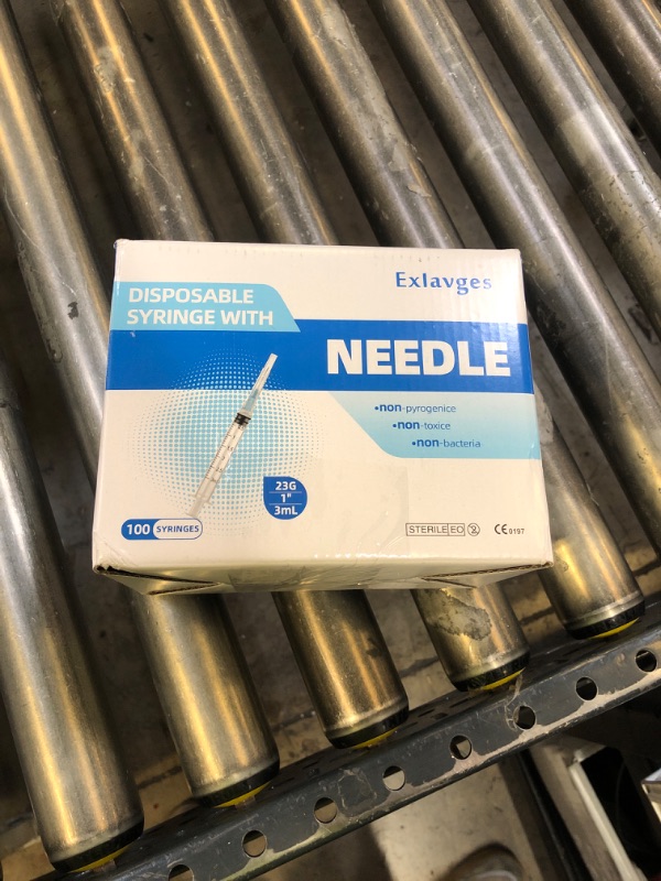 Photo 1 of 100 Pack Disposable 3ml/cc Lab Syringes with 23Ga 1 Inch Needle Luer Lock, Individually Sealed Packed