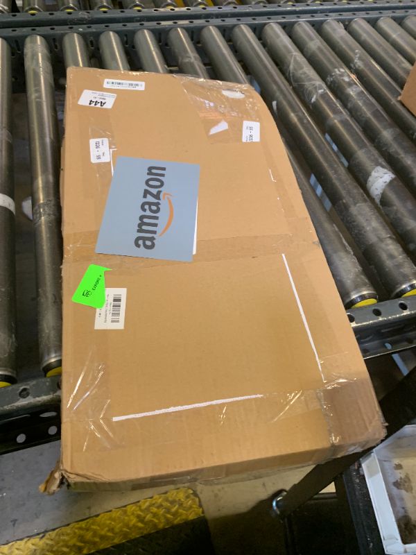 Photo 1 of 10pcs Marble Peel and Stick Waterproof Wall Panels,Heat-Resistant Backsplash Tile, 23.6"x11.8" PVC Foam Wall Sticker for Kitchen,Living Rooms,TV Walls,White and Gray (Not Real Tile 19.4Sq. Ft.)