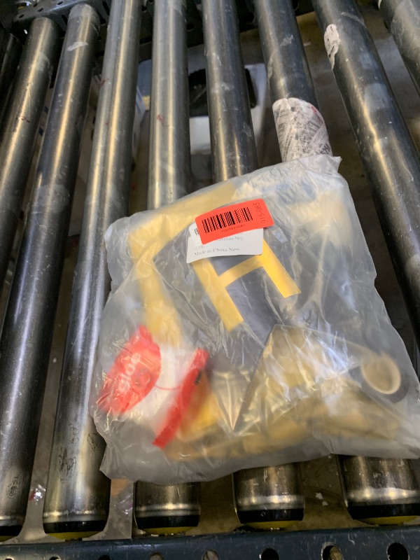 Photo 1 of 115pcs 40th Birthday Balloon Arch with Black Gold Balloon Garland happy Birthday Banner 40th Foil Balloon for 40th Birthday Decorations for Men or Women Anniversary Decorations