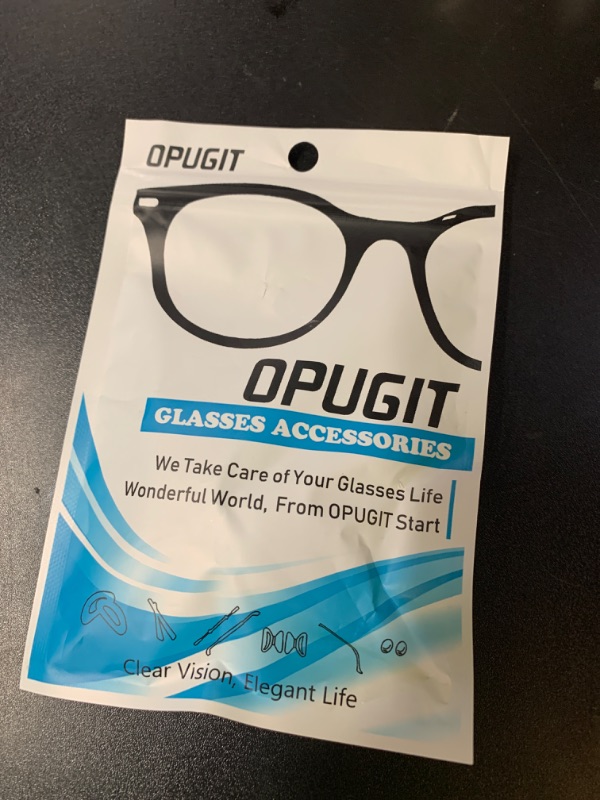 Photo 1 of 15 pcs,3 sizes Eyeglasses Nose Pads,U Shaped Eyeglasses Nose Pads Screw-in eyeglass nose piece soft silicone nose pad for Eye Glasses Sunglass Eyewear