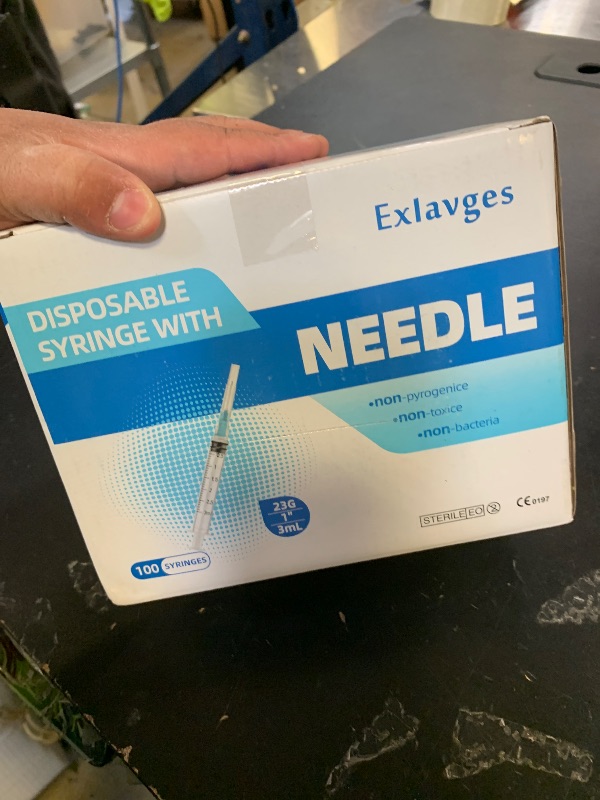 Photo 1 of 100 Pack Disposable 3ml/cc Lab Syringes with 23Ga 1 Inch Needle Luer Lock, Individually Sealed Packed