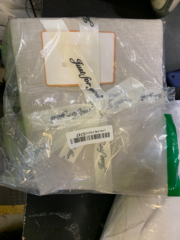 Photo 1 of 100% French Linen Pillowcase Set of 2, Breathable Envelope Closure Soft Linen Pillow Cover,Soft Luxury Hotel & Home Use, Gift