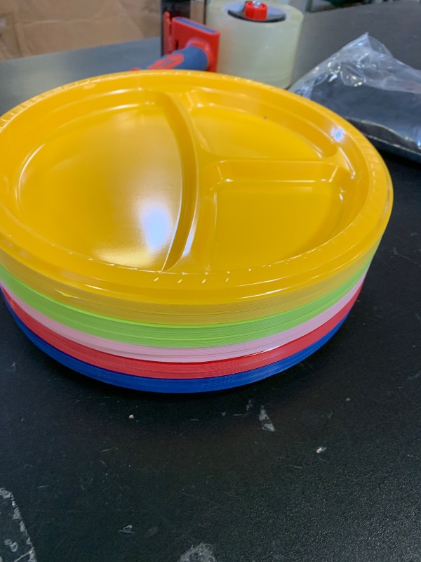 Photo 1 of 100 Pieces 3 Compartments Divided Plastic Party Plates, 5 Colors 10 Inch Round Dinner Plate Colorful Disposable Plastic Plates with Dividers for Valentine's Day Wedding Birthday Party Dinner Lunch