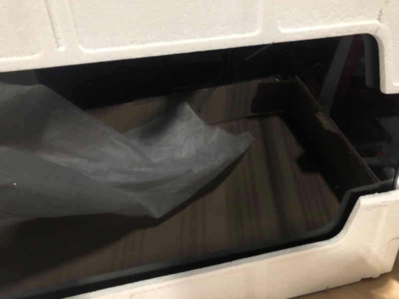 Photo 1 of ***FINAL SALE/NO RETURN, VIEW NOTES*** SAMSUNG 40-Inch Class Full HD F6000 Smart TV (2025 Model) HDR, Object Tracking Sound Lite, Knox Security, One UI Tizen, Smart TV