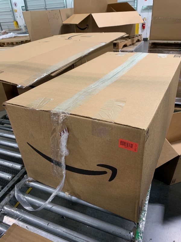 Photo 1 of ***The box contains various items for***
*** final sale.***
***no return***