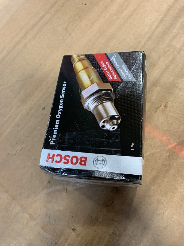 Photo 1 of *USED*
BOSCH 16002 Premium Original Equipment Oxygen Sensor - Compatible with Select Audi A3, A4, A5, A6, A8, Q3, Q5, TT; Volkswagen Beetle, CC, Eos, Golf, GTI, Jetta, Passat, Rabbit, Tiguan, Touareg + More