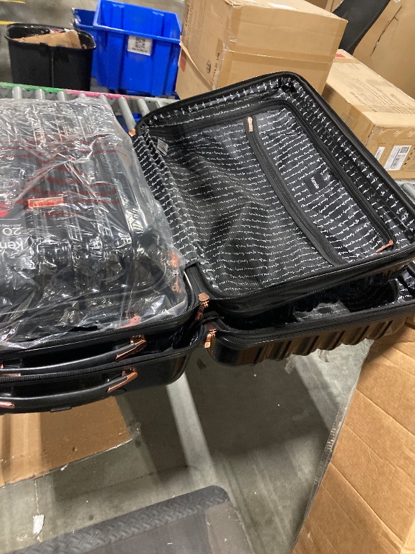 Photo 1 of ****HAS SCRAPES AND DINGS IN IT **FINAL SALE****kensie 3 Piece "Alma" Light Metallic Style TSA-Lock Spinner Luggage Set, Midnight Black Option