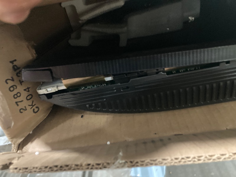 Photo 1 of ***DAMAGED FINAL SALE USE FOR PARTS&******Samsung 55-Inch Class QLED Q8F 4K UHD Smart TV (2025 Model) Q4 AI Processor, 100% Color Volume with Quantum Dot, AirSlim Design, Endless Free Content, Samsung Vision AI, Alexa Built-in