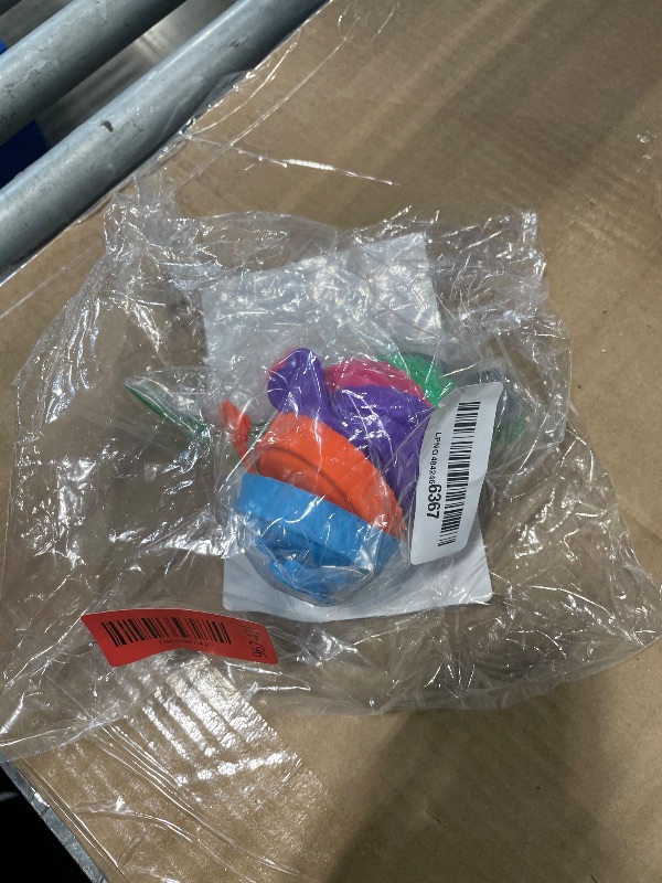Photo 1 of **MISSING PARTS**
Silicone Soda Can Cover Lids, Pop Can Covers with Resealable Nozzle 6 Pack, BPA Free Stopper and Protector Reusable Beer Can Covers for Soda Fits Standard Cans