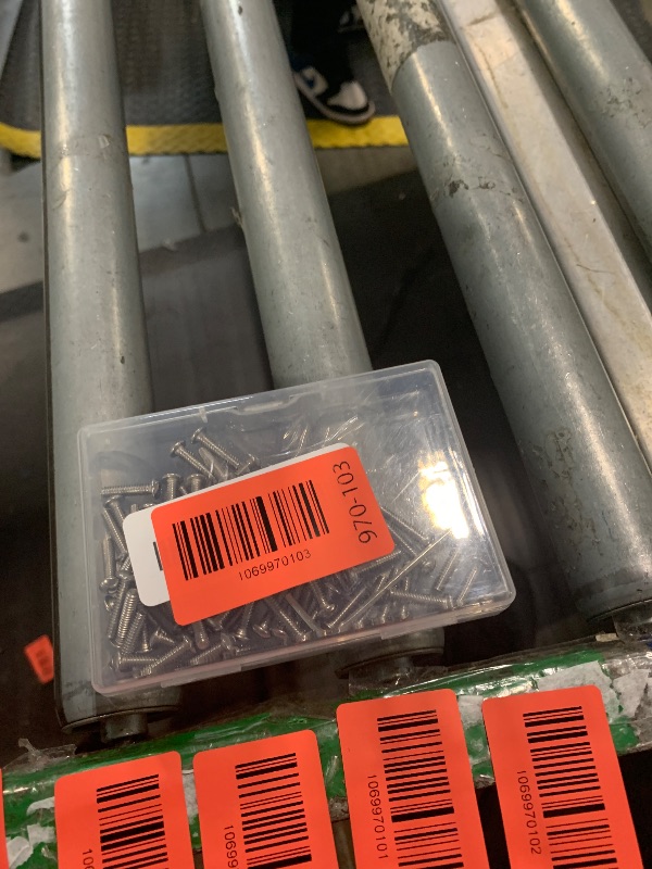 Photo 1 of #6-32 x 5/8" (100 Pcs) Button Head Hex Socket Cap Screws Bolts, 304 Stainless Steel 18-8, Hex Drive, Bright Finish, Fully Machine Thread