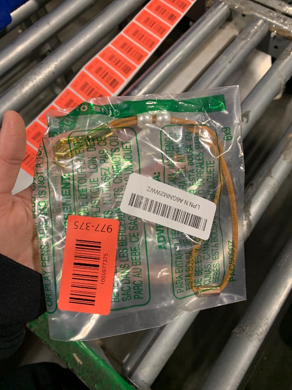 Photo 1 of **MISSING PARTS**
Leather Phone Wrist Strap,Universal Adjustable Key Lanyard,Stylish Wristlet Keychains for Women&Men (Honey Brown-Leather Wristlet Strap)