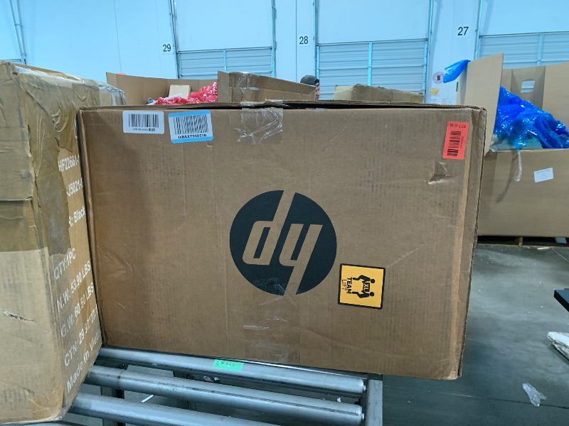 Photo 1 of *USED*
HP Color LaserJet Professional CP5225n (CE711A)