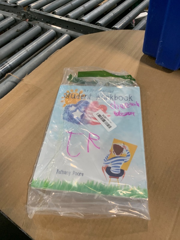 Photo 1 of ****FINAL SALE NOT RETURNS****
****IT HAS WRITING ON IT ****
My Star Spangled Student Workbook