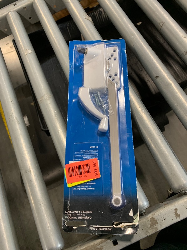 Photo 1 of *UNTESTED*
Truth TH 23025 9-1/2 In. Single-Arm Right-Hand Casement Operator with Crank, fits Truth, White Finish (Single Pack)