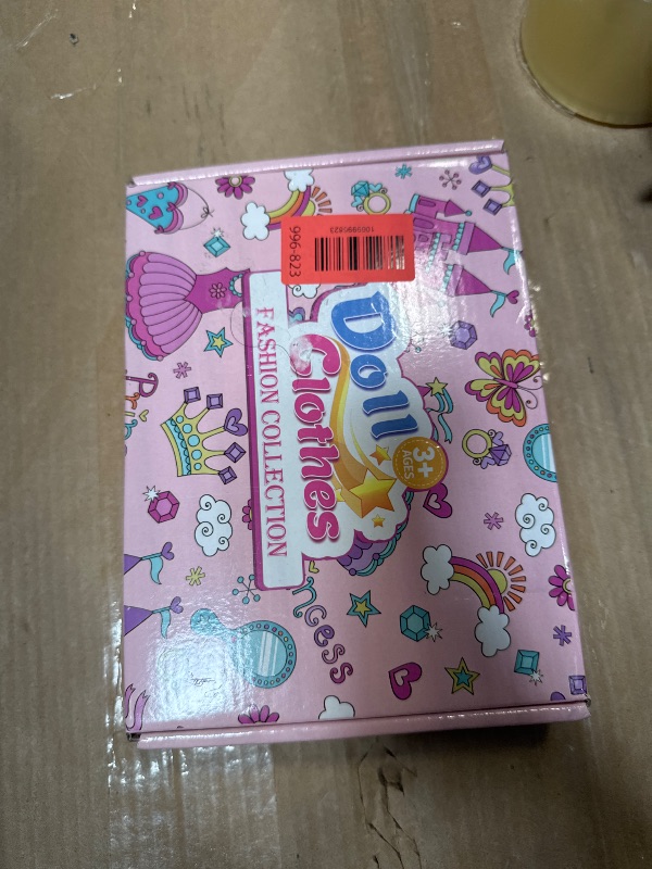 Photo 1 of ?195 Pcs Doll Clothes and Accessories Kit, Include Princess Gowns, Fashion Skirt, Slip Dresses, Tops, Pants, Bikini Swimsuits, Shoes, Crowns, Necklaces, Glasses, Hangers in Gift Box for 11"-12" Dolls