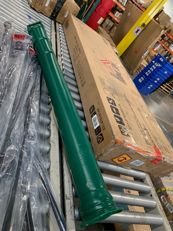 Photo 1 of ********FINAL SALE - NO RETURNS********* 45" EZ Grab Flared Forest Green Post-No Collars