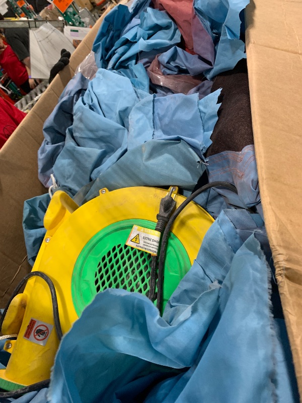Photo 1 of ****NO RETURNS  ** IT'S DIRTY AND BROKEN **** FINAL SALE** *** DAMAGE MAJOR**  VERY USED*** 
 Inflatable Club Night Party Tent 