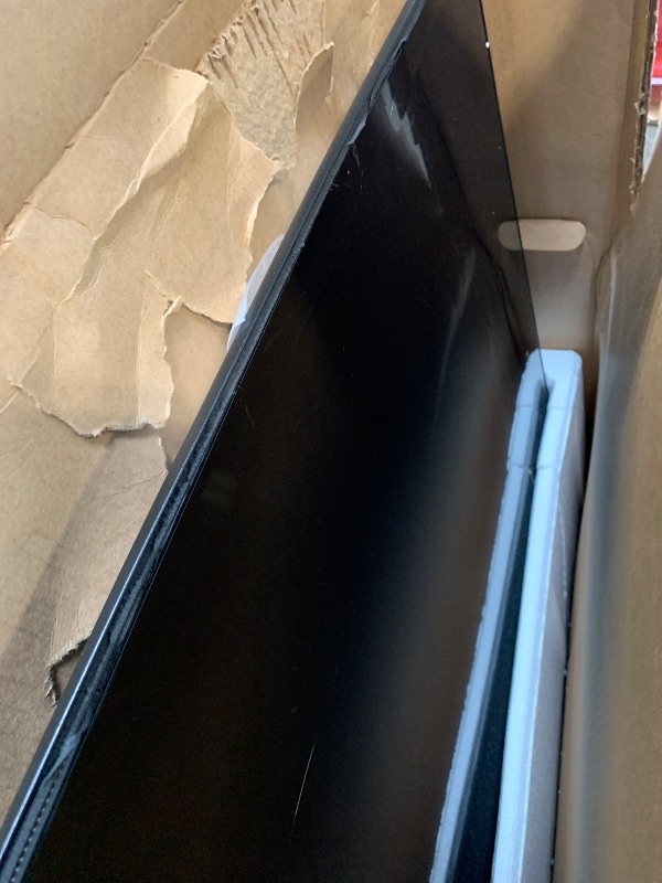 Photo 1 of *** NO RETURNS **  ONLY PARTS **  DAMAGE MAJOR**  Samsung 58-Inch Class Crystal UHD U8000F 4K Smart TV (2025 Model) Endless Free Content, Crystal Processor 4K, MetalStream Design, Knox Security, Alexa Built-in