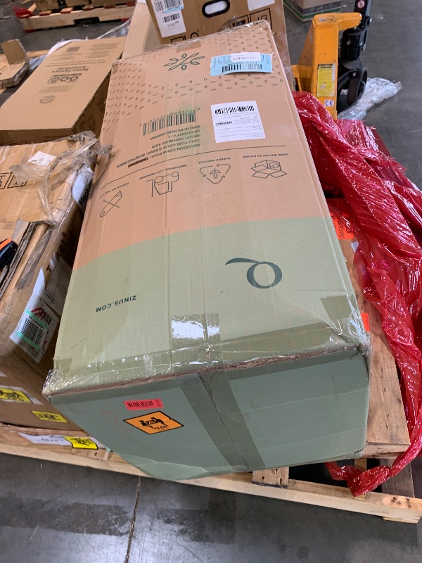 Photo 1 of ** NO RETURNS** NEW Zinus 12 Inch Euro Top Pocket Spring Hybrid Mattress, Queen, Pressure Relief, Pocket Innersprings for Motion Isolation, Mattress in A Box