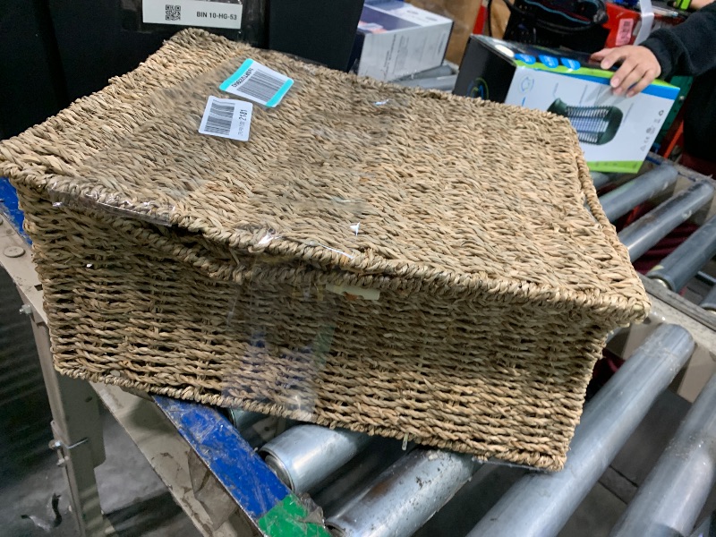 Photo 1 of *** DAMAGE** StorageWorks Extra Large Wicker Baskets with Lid for Organizing, Seagrass Storage Baskets for Shelves, Decorative Box with Built-in Handles, Natural, 1 Pack