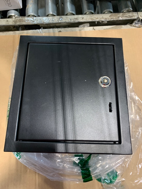 Photo 1 of *** LOCKED *** Sintron ST-002 110V Coin Operated Timer Control Power Box for Electronic Device Vending Machine, Gaming Machines, Massage Chairs, Shoe Polishers, Washing Machines, Chargers, Dryers, Auto Car Wash, PCs