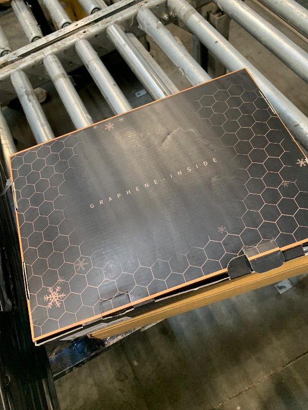 Photo 1 of ***Battery pack missing*****Quilted Women Heated Vest Battery Pack Included Rechargeable Lady Coworker Work Besties Gifts Colleague Manager Supervisor Boss Executive Assistant Birthday Farewell Christmas Holiday Cool Present