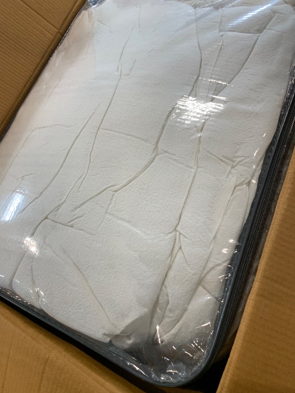 Photo 1 of **ITEM IS DIRTY/or stinks check clerk comments**
Madison Park Laetitia Comforter Bohemian Tufted Cotton Chenille, Medallion Shabby Chic All Season Down Alternative Bed Set with Matching Shams, Floral Off White King/Cal King(104"x92") 3 Piece