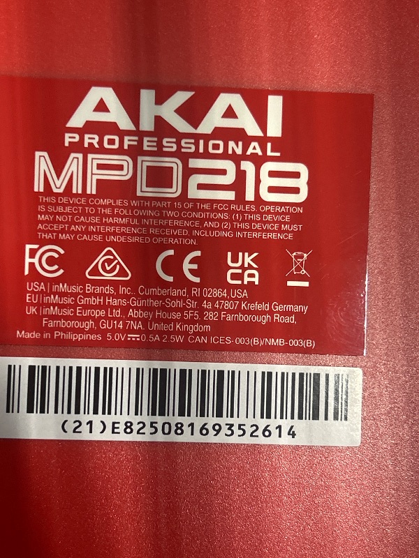 Photo 1 of ** SOLD AS IS, NO REFUND/RETURN** SEE COMMENTS
Akai Professional MPD218 - USB MIDI Controller with 16 MPC Drum Pads, 6 Assignable Knobs, Note Repeat and Full Level Buttons and Production Software