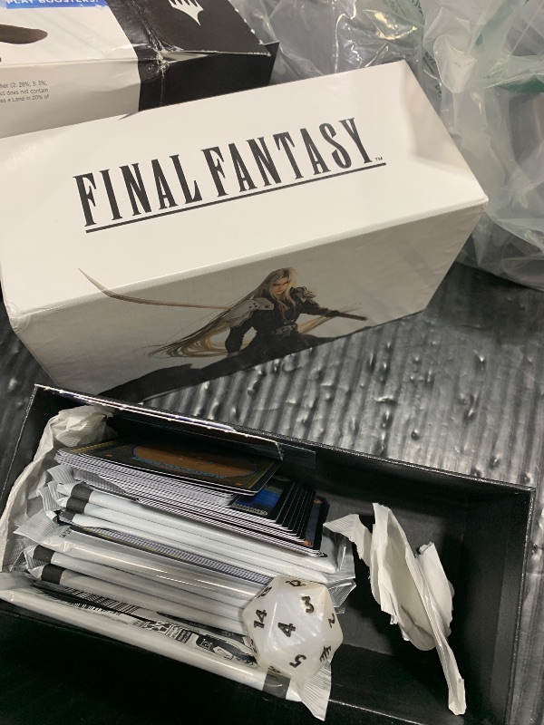 Photo 1 of **********MISSING PARTS*****************MISSING PARTS*******

Magic: The Gathering - Final Fantasy Bundle**********MISSING PARTS*******