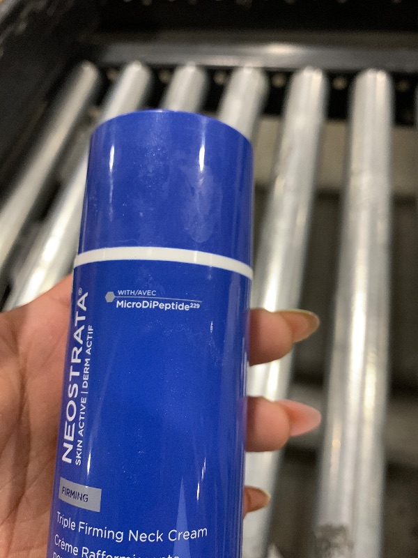 Photo 1 of NEOSTRATA Triple Firming Neck Cream, New & Improved Formula - with MicroDiPeptide229®, NeoGlucosamine, and Bakuchiol, Fragrance-free, Oil-Free, Décolletage Rejuvenating Cream For all Skin Types, 80 g.